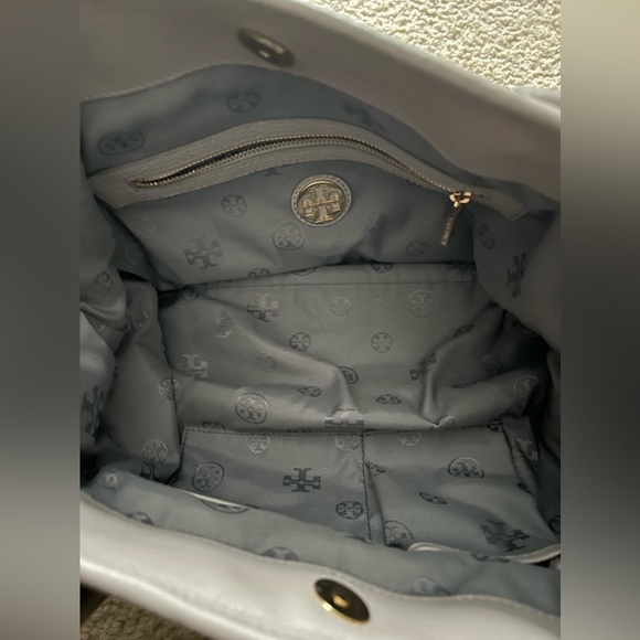 Tory Burch purse - Picture 2 of 8